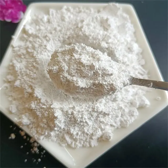 हलका सक्रिय CaCo3 (कॅल्शियम कार्बोनेट)
