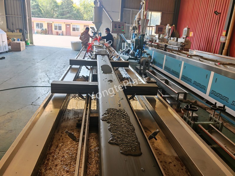 Recycled Solid Plastic Lumber Machine