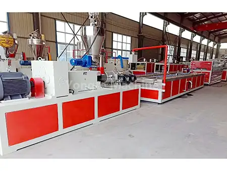 पीव्हीसी वॉल पॅनेल उत्पादन लाइन