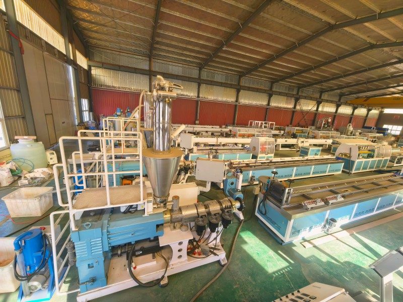 लाकूड प्लास्टिक संमिश्र WPC मशीन