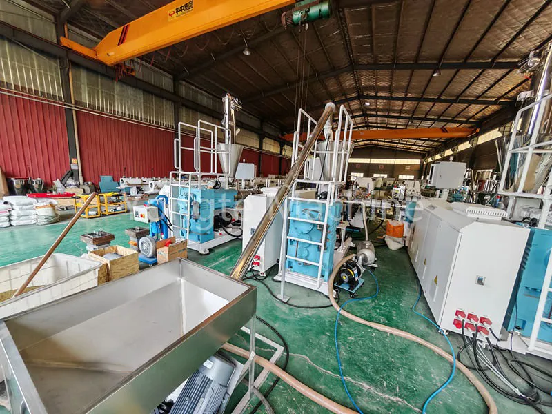 WPC प्रक्रिया उत्पादन लाइन